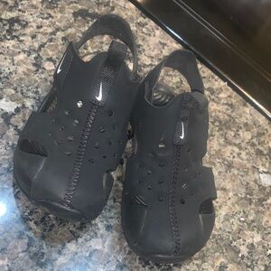 Nike Kids Black Slip-On Sandals